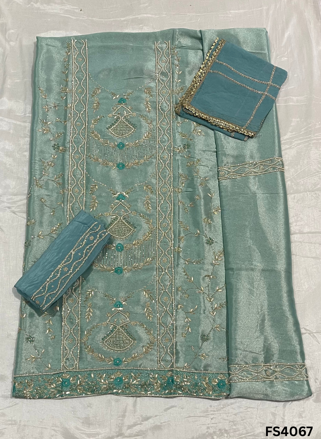 FS4067 | Shimmer Suit | Party Wear | Wedding | Jaggo | Ring Ceremony | Festival Suit |