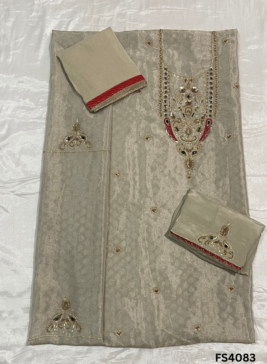 FS4083 | Shimmer Suit | Party Wear | Wedding | Jaggo | Ring Ceremony | Festival Suit |