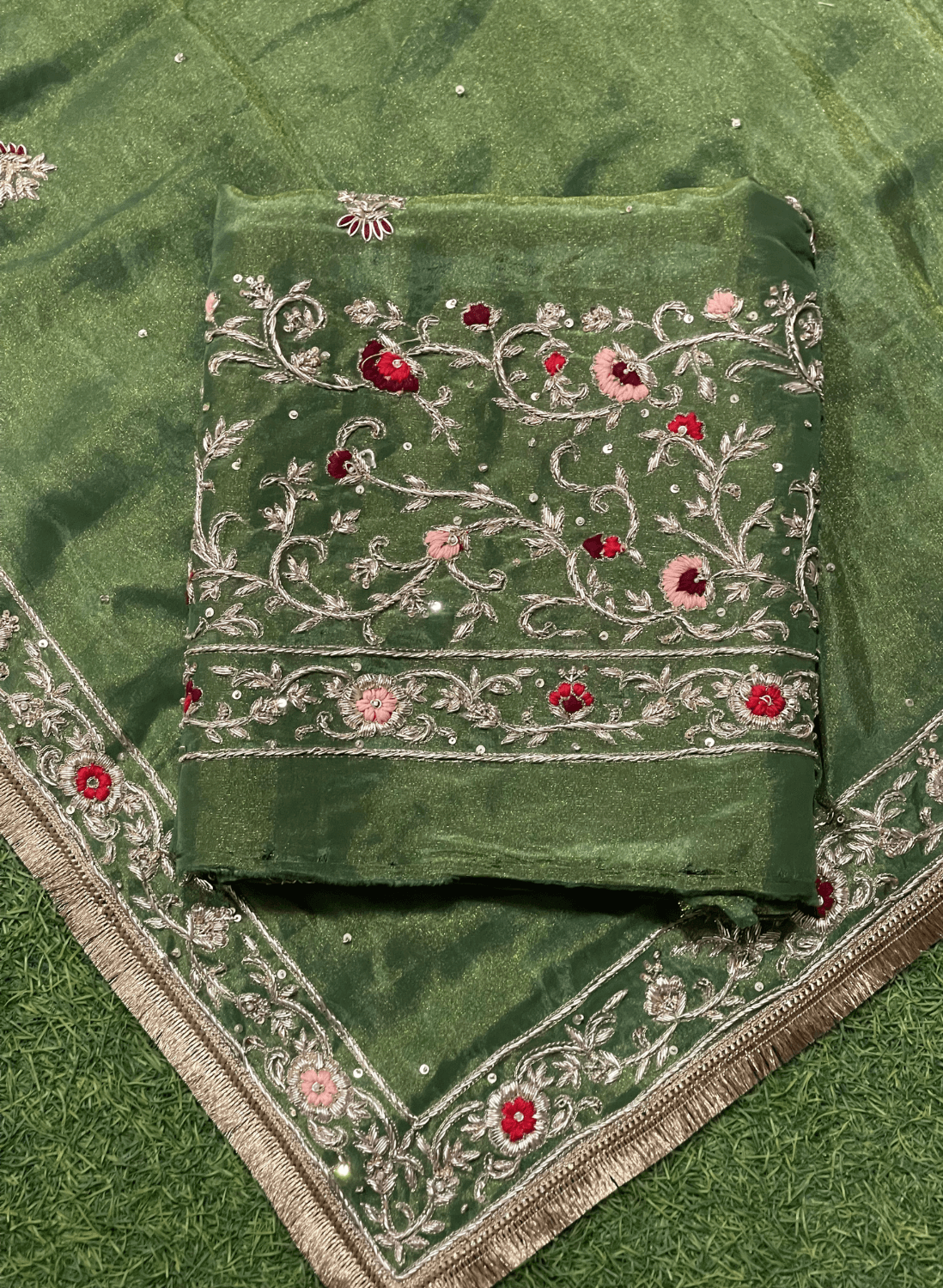 FS238 | Shimmer Suit | Party Wear | Wedding | Jaggo | Ring Ceremony | Festival | F9BCAAA