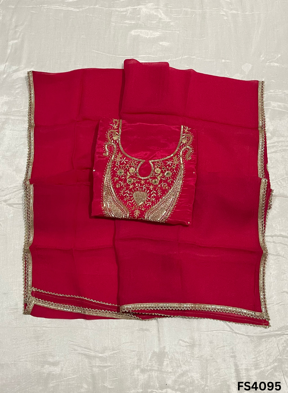 FS4095 | Silk Suit | Jaggo Suit | Party Wear | Ring Ceremony | Festival Suit |