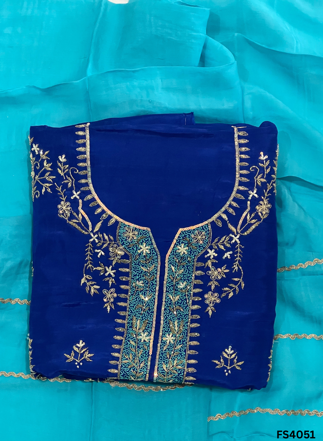 FS4051 | Silk Suit | Party Wear | Ring Ceremony | Festival Suit | Contrast Suit