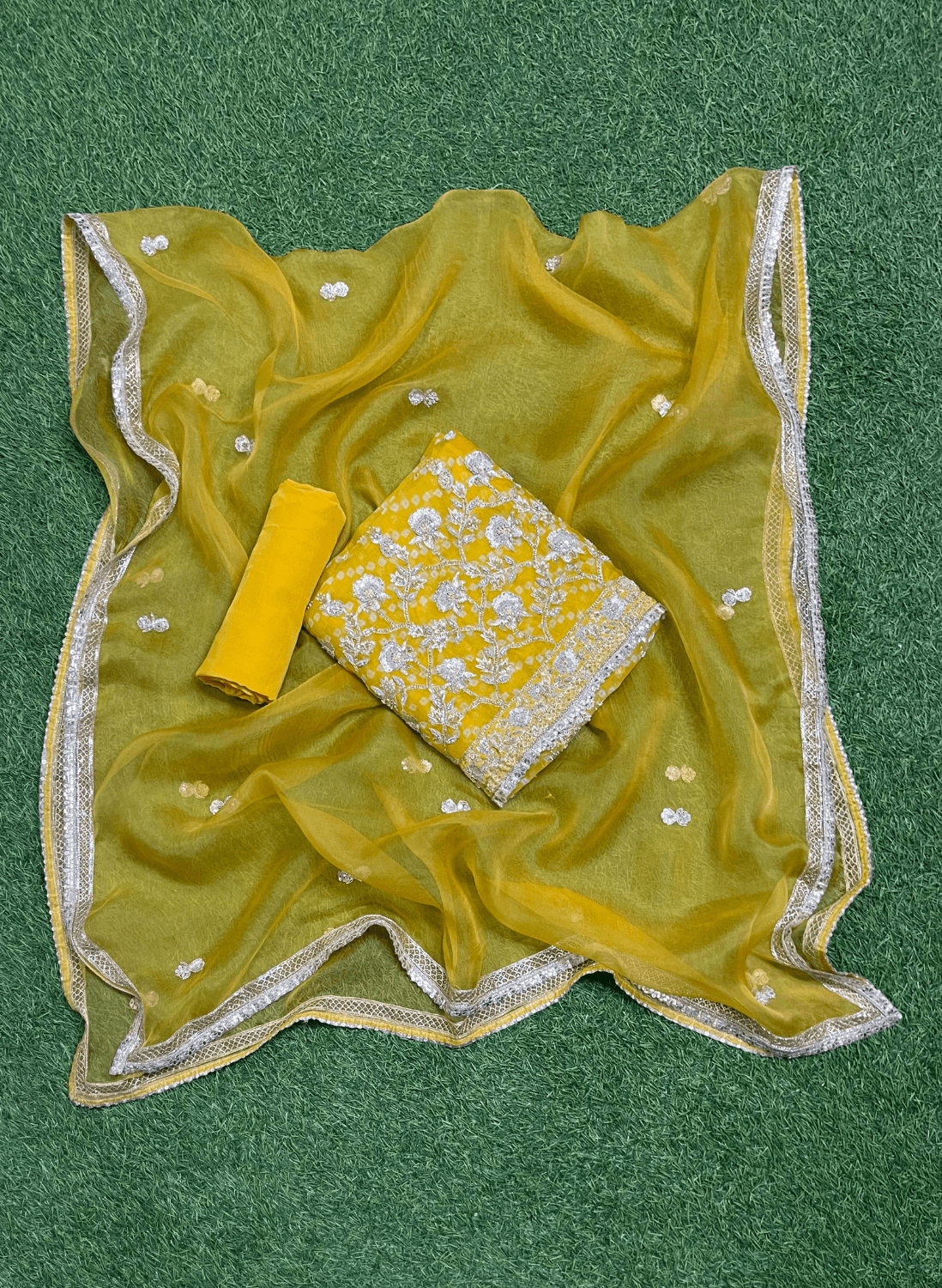 Yellow | Bnararsi |Organza Suit | Party Wear | Wedding | Jaggo | Ring Ceremony | Festival| FS113