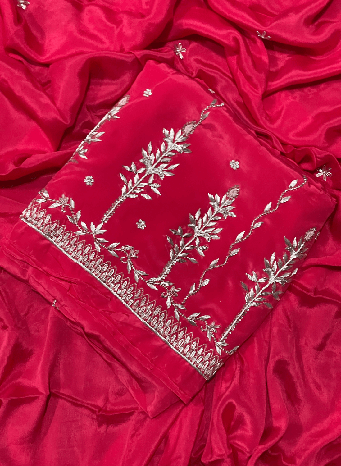 Red Crepe Suit | Bridal | Wedding | Party Wear | Jaggo | Ring Ceremony | Festival | Celebrity |  FS221