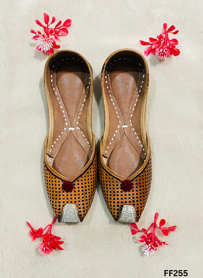 FF255 | Brown  | Leather  | Punjabi Jutti