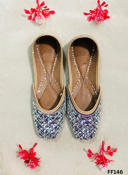 FF146 | Wine  |  Hand-Work | Punjabi Jutti