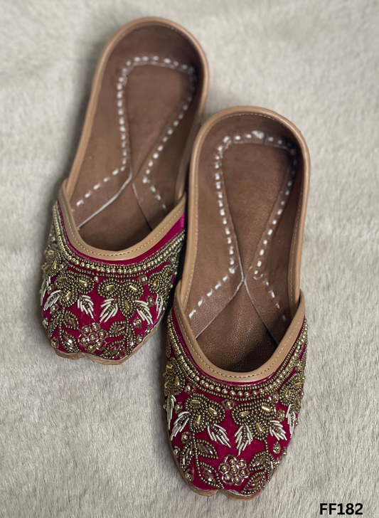 FF182 | Pink  | Velvet | Hand -Work | Punjabi Jutti
