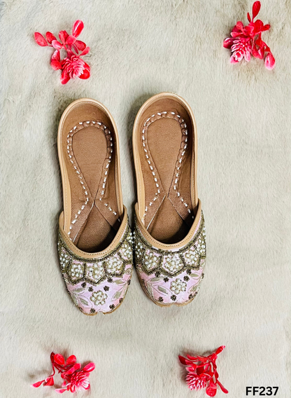 FF237 | Baby-Pink | Hand -Work | Punjabi Jutti