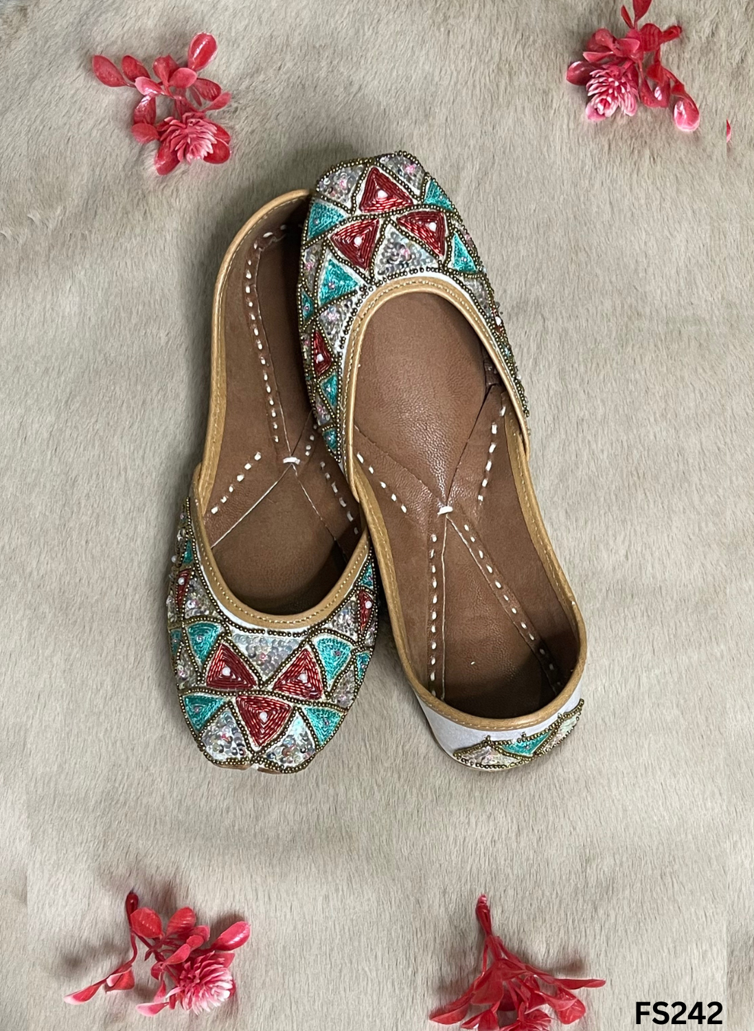 FF242 | Multi-Color  | Hand -Work | Punjabi Jutti