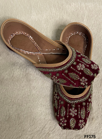FF175 | Mehroon | Hand -Work | Punjabi Jutti