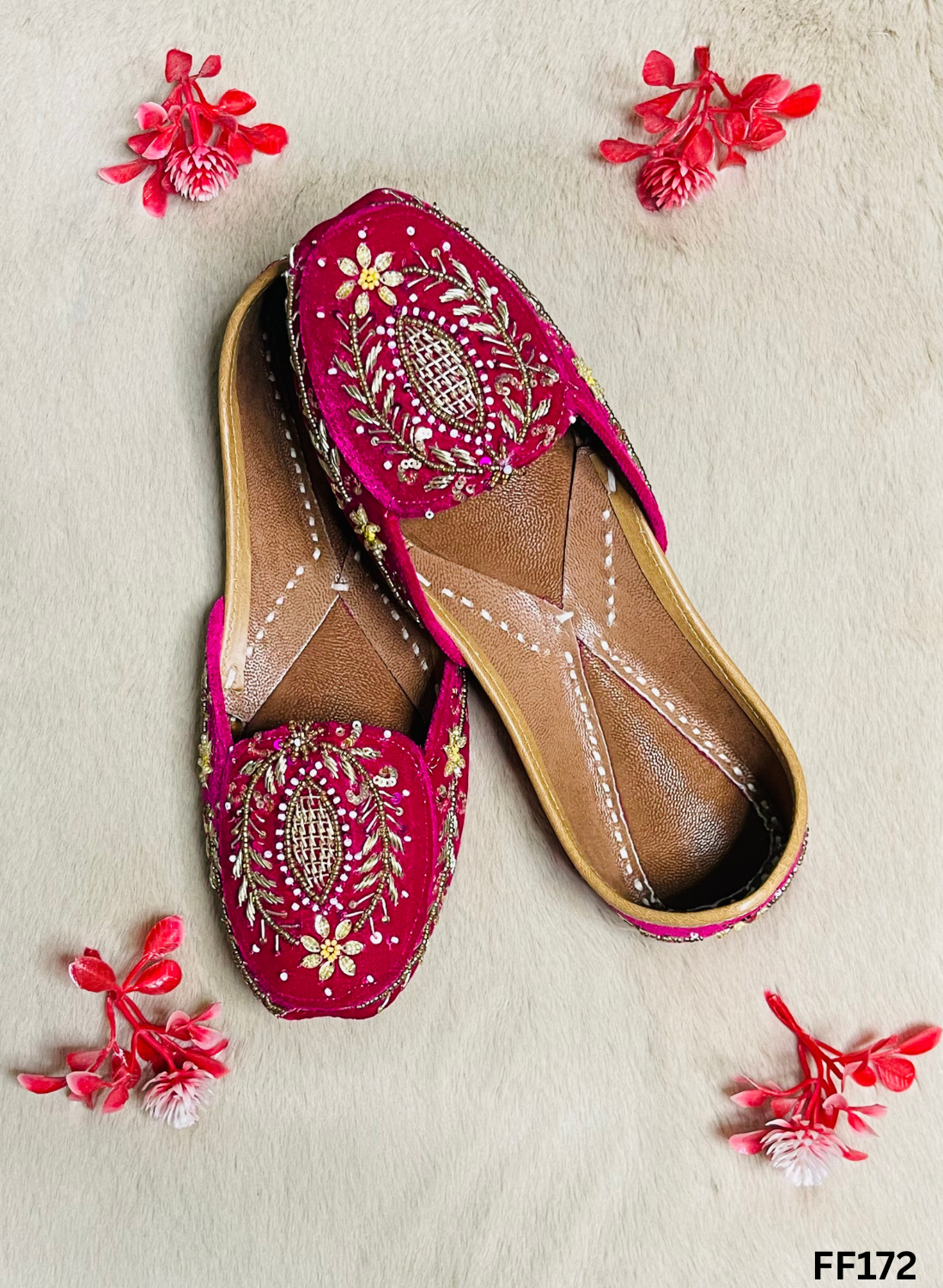 FF172 | Hot-pink | Hand-Work | Punjabi Jutti