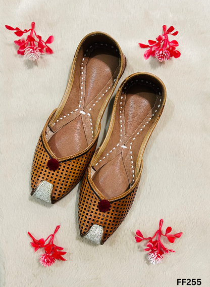 FF255 | Brown  | Leather  | Punjabi Jutti