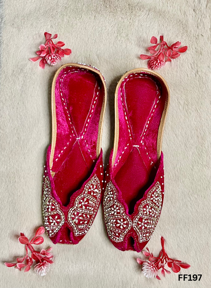 FF197 | Hot-Pink | Hand-Work | Punjabi Jutti