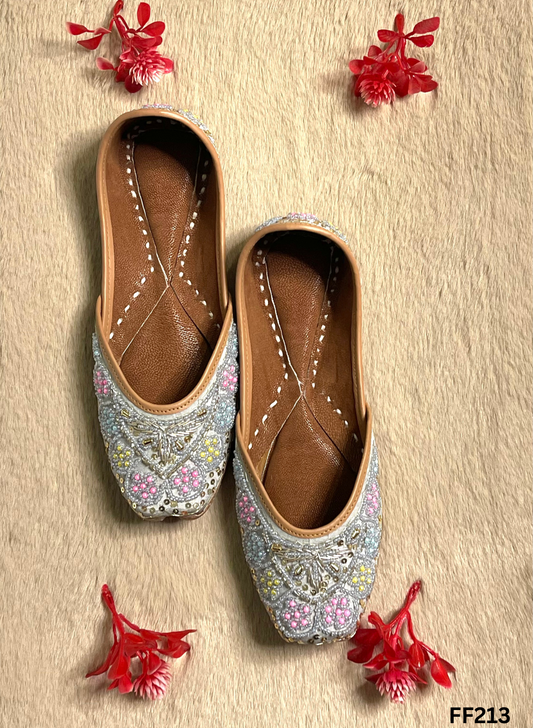 FF213 | Multi-Color | Hand -Work | Punjabi Jutti