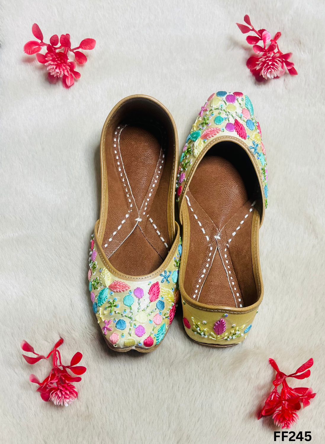 FF245 | Multi-Color   | Hand -Work | Punjabi Jutti