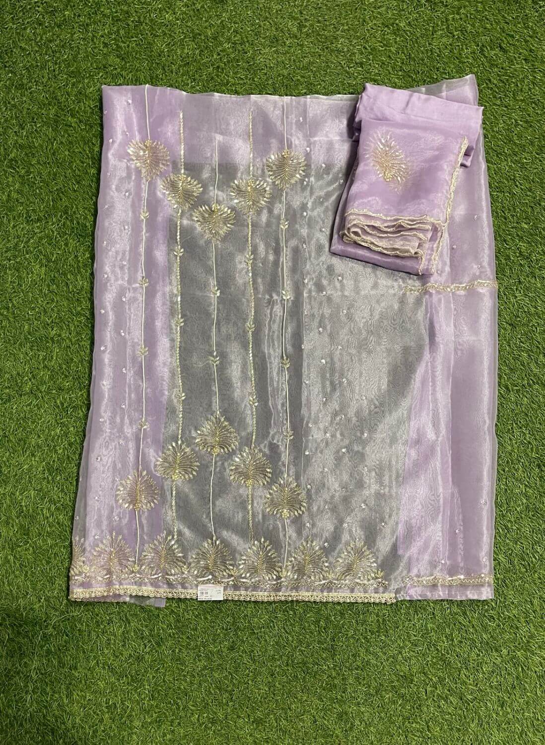 Glass Shimmer | Light Purple Suit | Party Wear | Wedding | Jaggo | Ring Ceremony | Festival | FS407