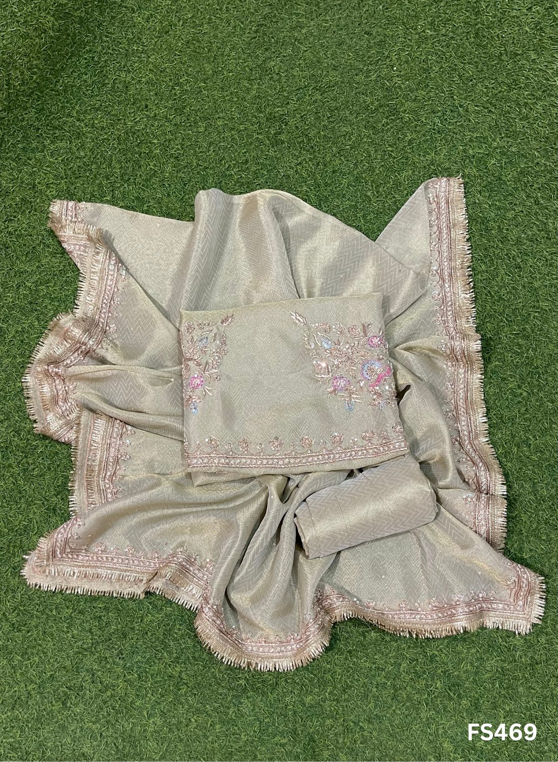 FS469 | Self-Print | Shimmer Suit | Party Wear | Wedding | Jaggo | Ring Ceremony | Festival
