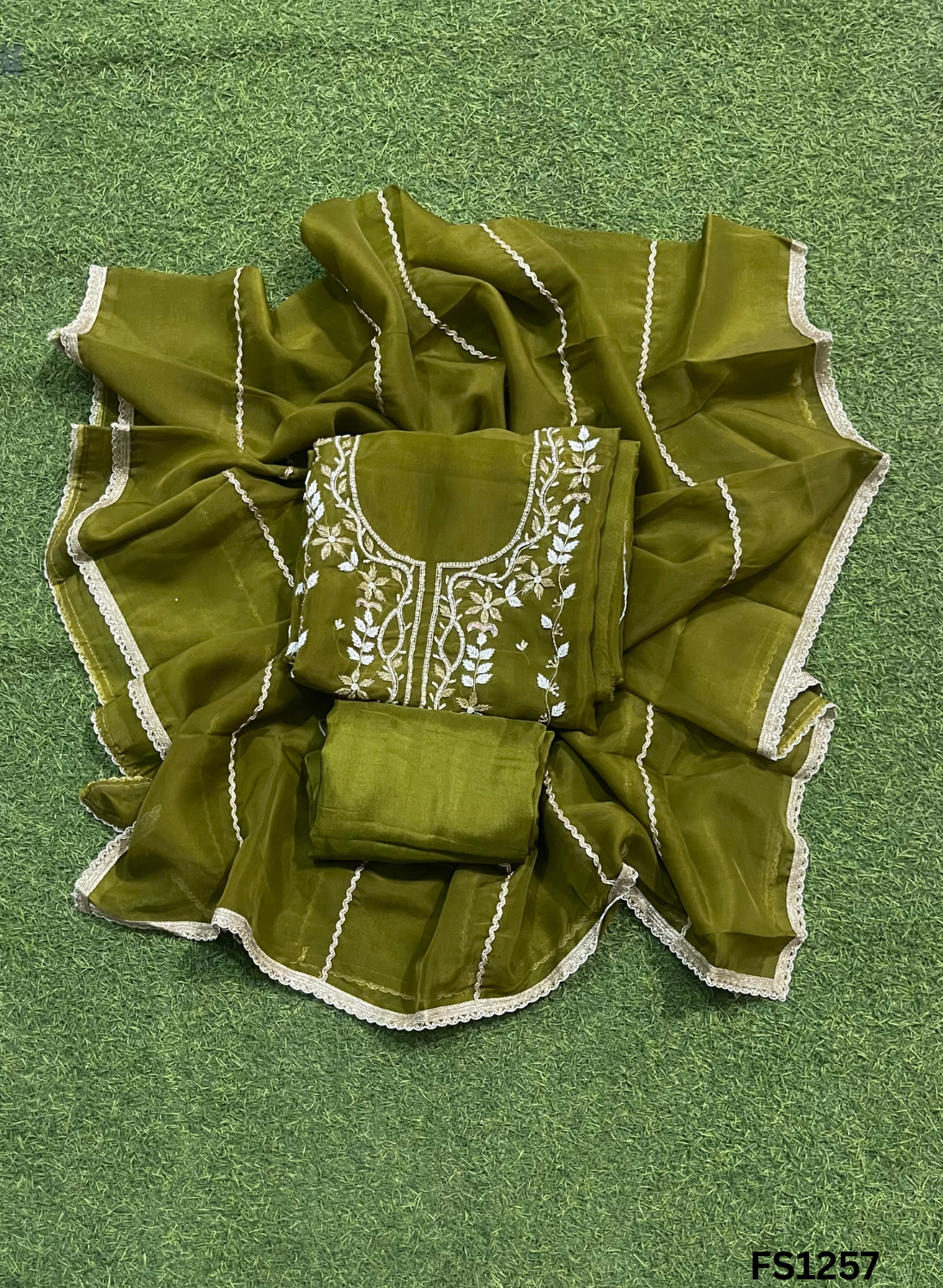 FS1257 | Green | Shimmer Suit | Party Wear | Wedding | Jaggo | Ring Ceremony | Festival