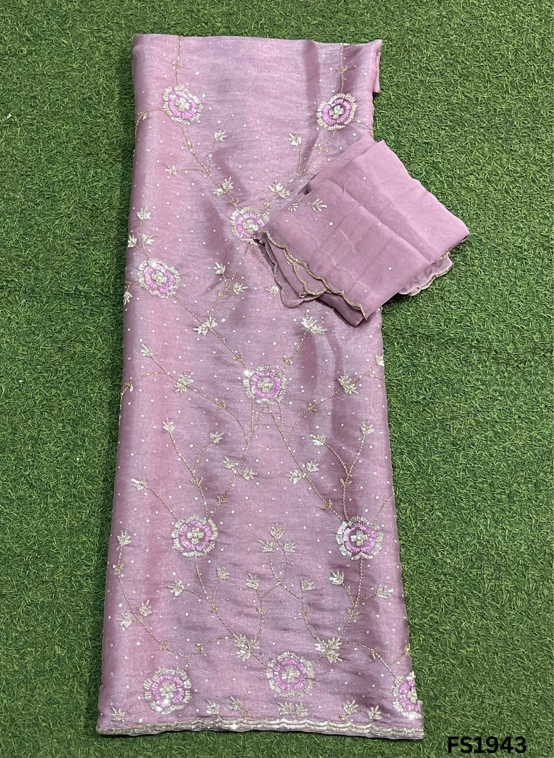 FS1943 | Levender | Shimmer Suit | Party Wear | Wedding | Jaggo | Ring Ceremony | Festival