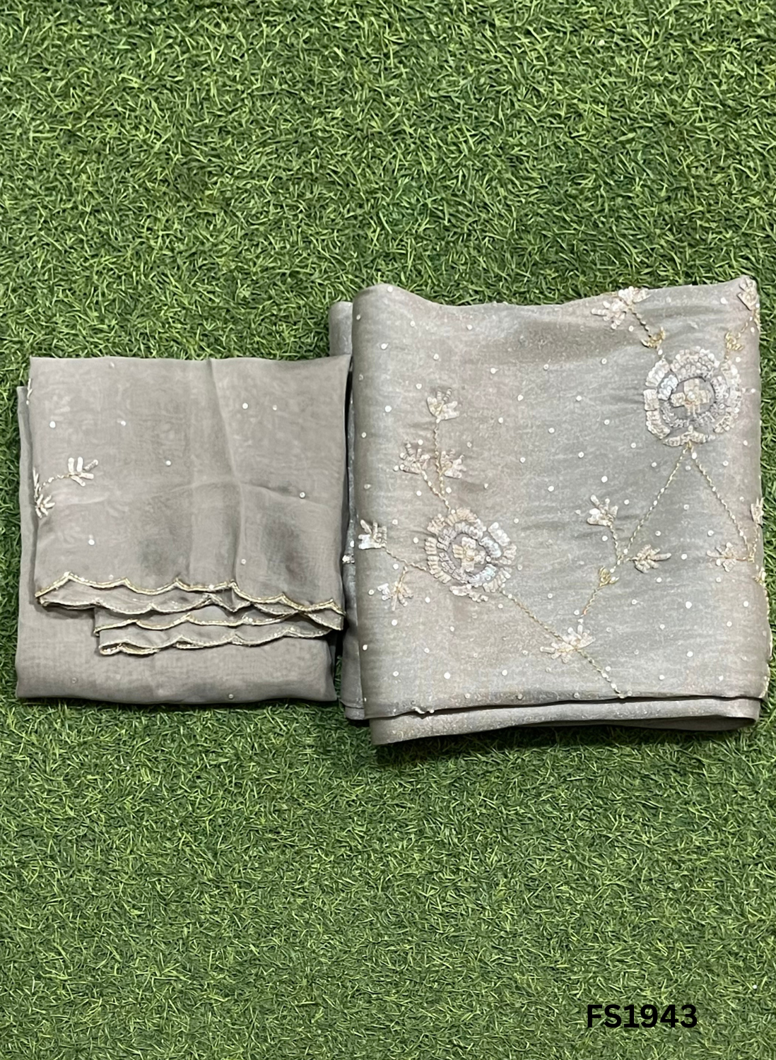 FS1943 | Levender | Shimmer Suit | Party Wear | Wedding | Jaggo | Ring Ceremony | Festival