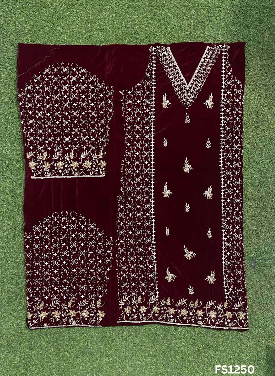 FS2150 | Mehroon | Velvet suite | Pure velvet | Wedding | Party Wear | Jaggo | Ring Ceremony | Festival
